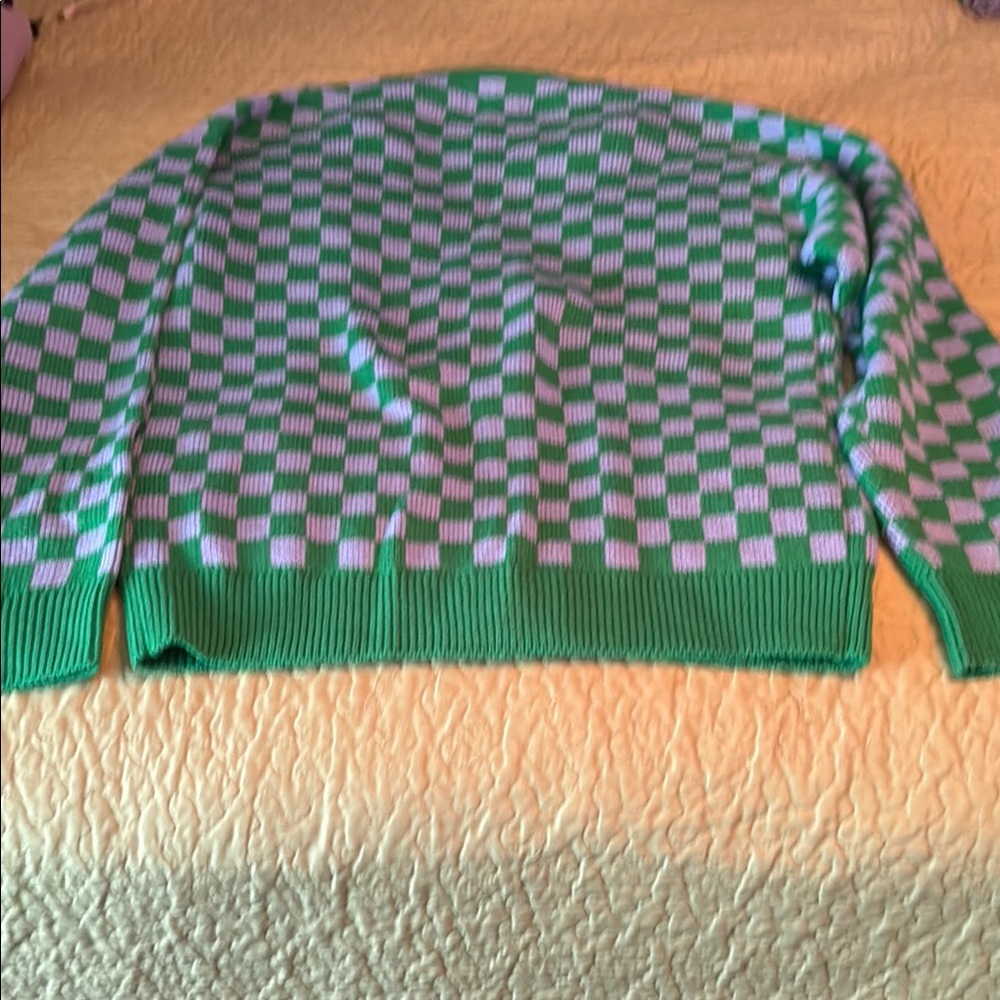 Vibrant Checkered Cardigan - Picture 3 of 3